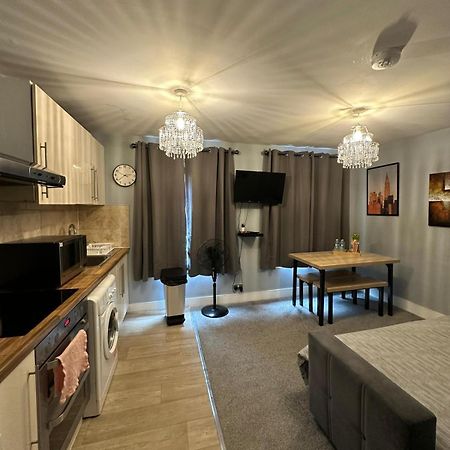 Cosy 2 Bedrooms Apartment 伦敦 外观 照片