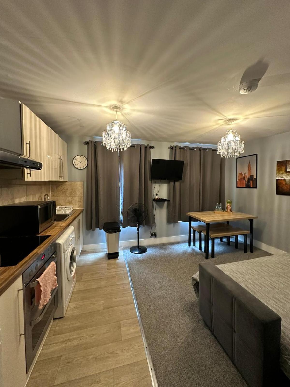 Cosy 2 Bedrooms Apartment 伦敦 外观 照片