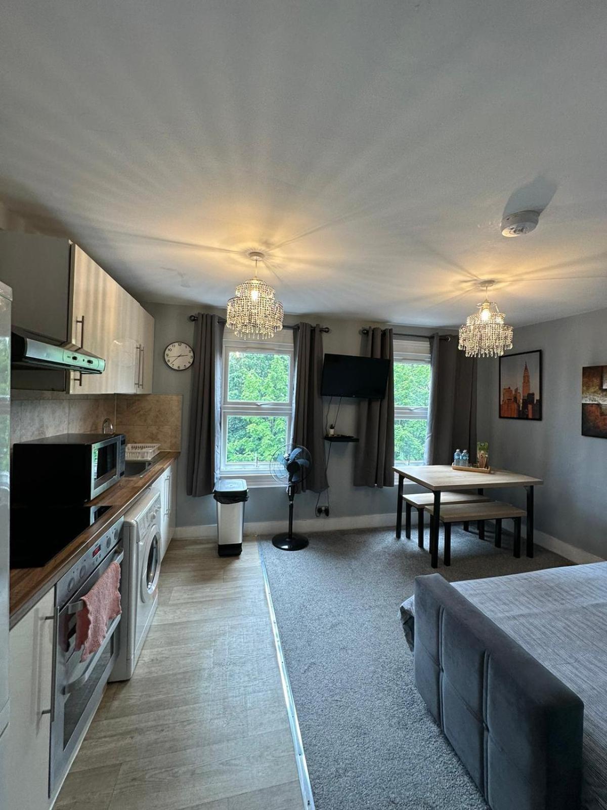 Cosy 2 Bedrooms Apartment 伦敦 外观 照片