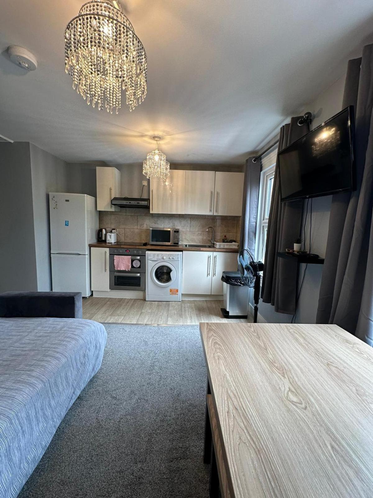 Cosy 2 Bedrooms Apartment 伦敦 外观 照片